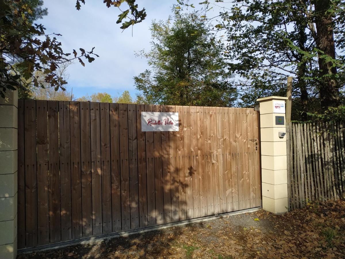 Les Roulottes Vesta Villa Léognan Exteriör bild